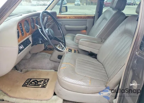 1987 Rolls-Royce Silver Spur z USA, uszkodzony, nr VIN SCAZN02A5HCX20393